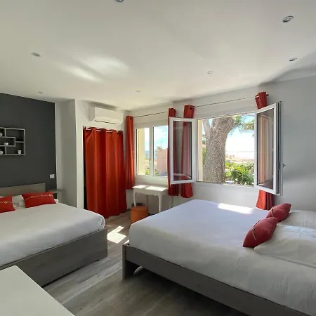 Logis Restaurant Le Kalliste Hotel Hyères