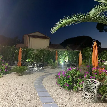 Hotel Logis Restaurant Le Kalliste
