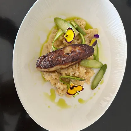 Logis Restaurant Le Kalliste Hotel 2*
